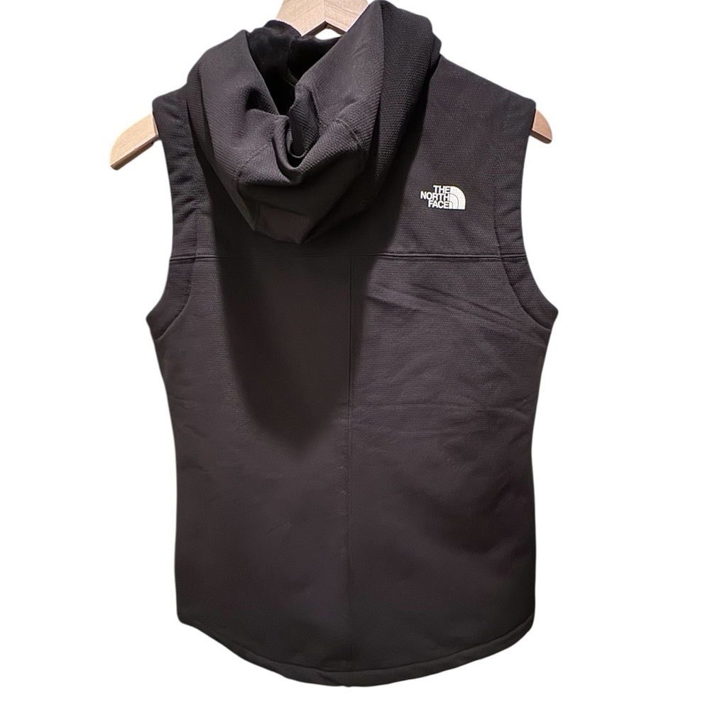SALE! NWT Med North Face Women's Black Hooded Vest - Picture 3 of 4